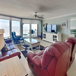 https://shores-club-505-2-bedrooms-5th-floor-oceanfront-sleeps-5.thedaytonabeachhotels.com
